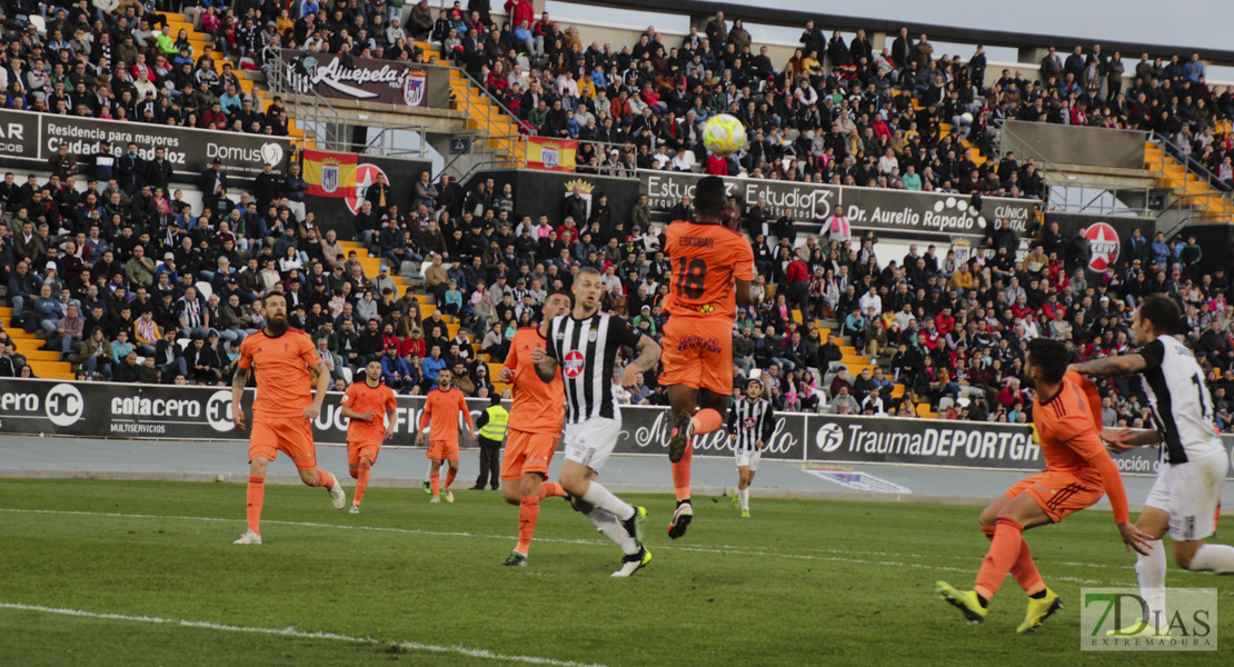 Imágenes del CD. Badajoz 0 - 1 Córdoba