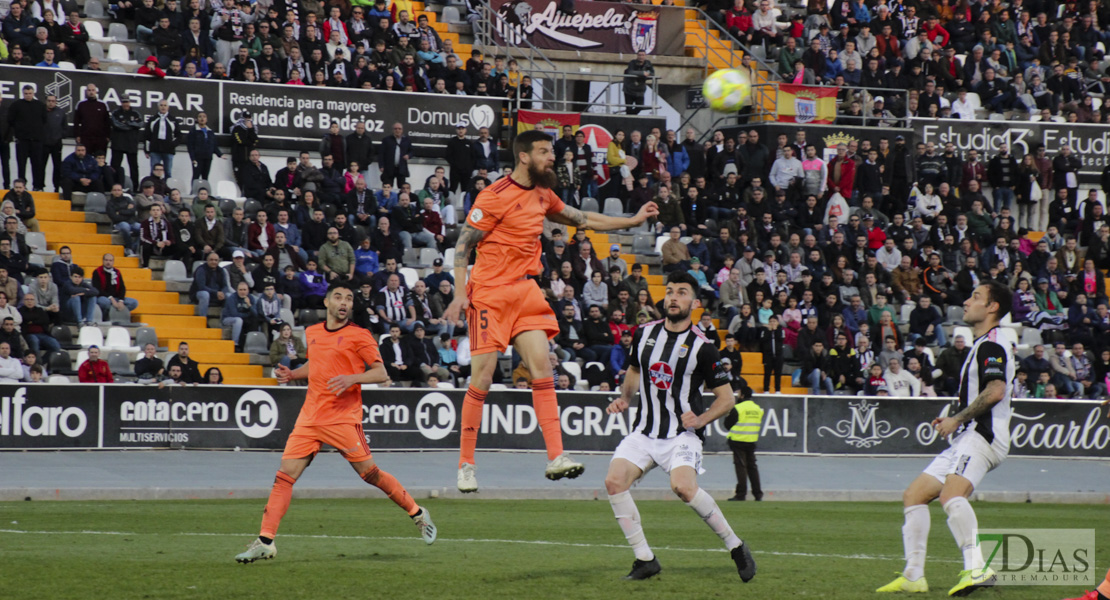 Imágenes del CD. Badajoz 0 - 1 Córdoba