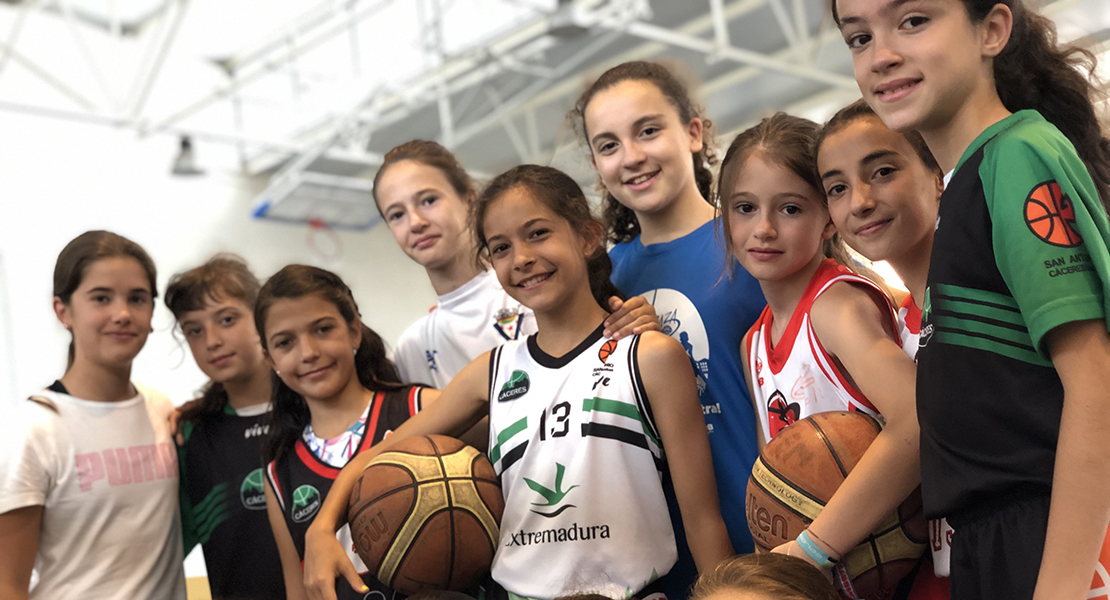 El Campus de baloncesto de San Antonio Cáceres pone sus miras en el sur