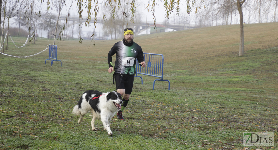 Imágenes de la II Canicross Ciudad de Badajoz I