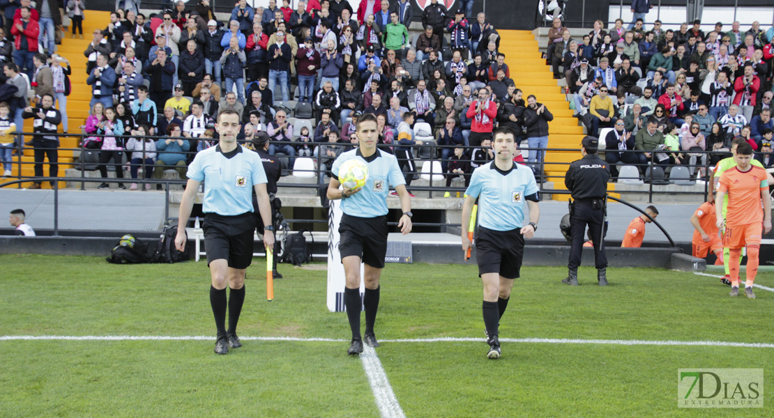 Imágenes del CD. Badajoz 0 - 1 Córdoba