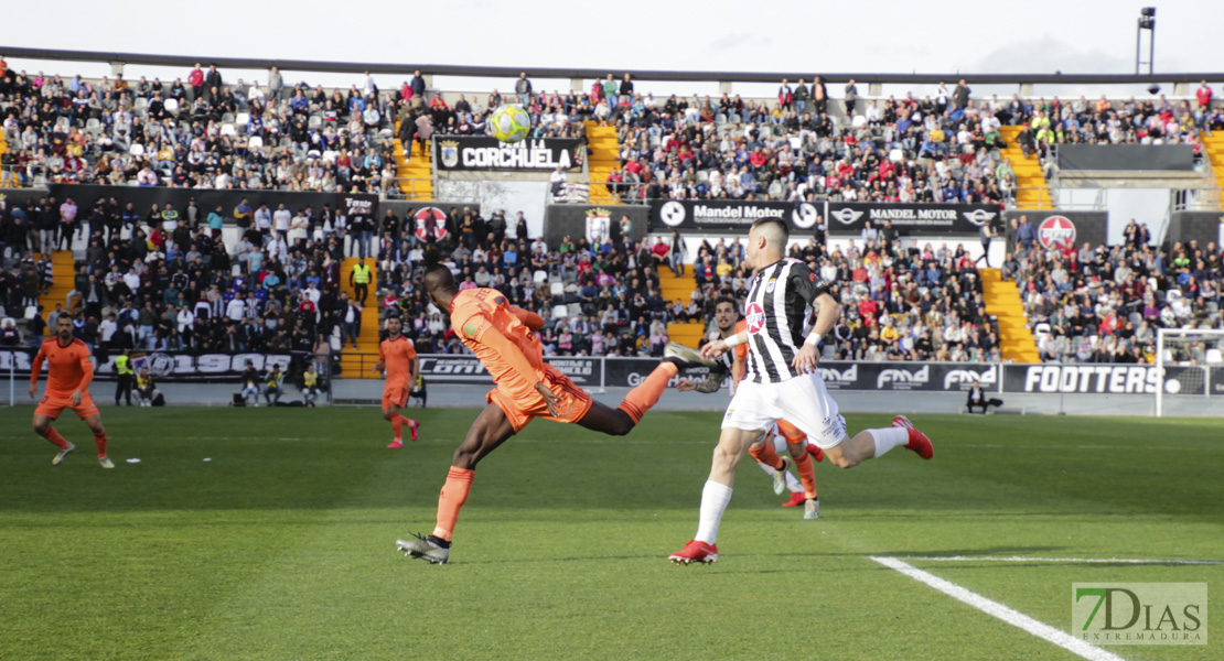 Imágenes del CD. Badajoz 0 - 1 Córdoba