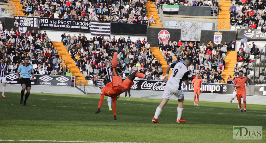 Imágenes del CD. Badajoz 0 - 1 Córdoba