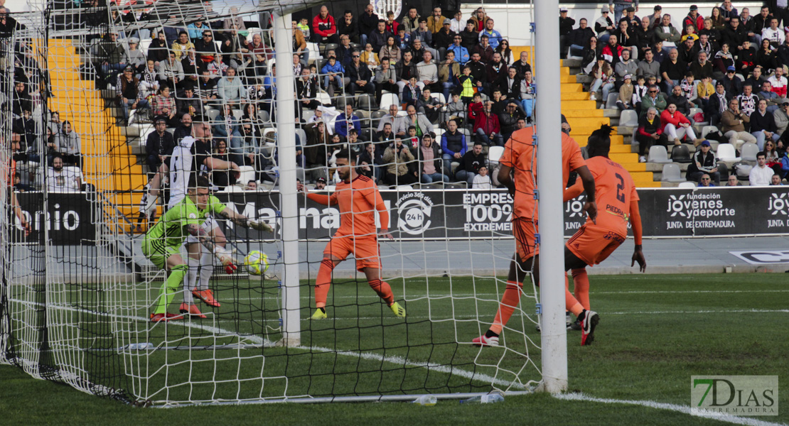 Imágenes del CD. Badajoz 0 - 1 Córdoba