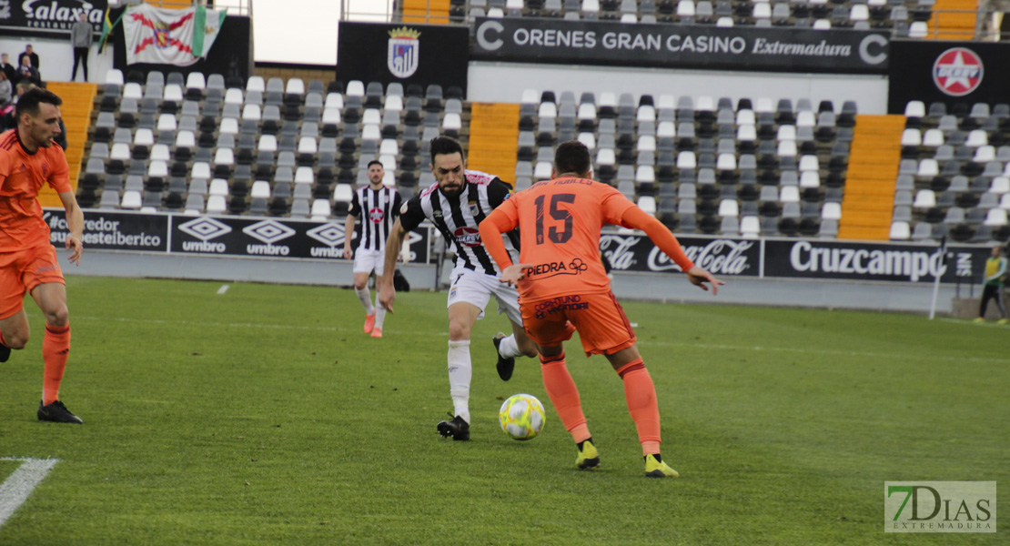 Imágenes del CD. Badajoz 0 - 1 Córdoba