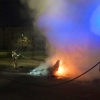 GALERÍA - Los Bomberos intervienen de madrugada en un incendio de mobiliario urbano en Badajoz
