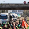 Impiden que los tractores lleguen a la Frontera de Caya