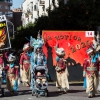 Espectaculares estandartes en el Gran Desfile de Comparsas del Carnaval de Badajoz