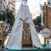 Espectaculares estandartes en el Gran Desfile de Comparsas del Carnaval de Badajoz