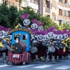 Espectaculares estandartes en el Gran Desfile de Comparsas del Carnaval de Badajoz