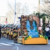 Espectaculares estandartes en el Gran Desfile de Comparsas del Carnaval de Badajoz