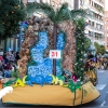 Espectaculares estandartes en el Gran Desfile de Comparsas del Carnaval de Badajoz