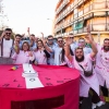Artefactos y grupos menores añaden buen rollo al Gran Desfile de Comparsas del Carnaval de Badajoz