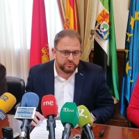 Acusan al gobierno de Osuna de adjudicar un contrato “a dedo”