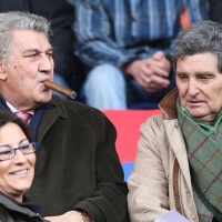 Sanidad prohibirá el consumo de tabaco en los estadios y coches