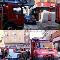 Los Bomberos intervienen en un incendio de vivienda en San Roque (Badajoz)