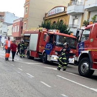 Tres heridos en un incendio en Almendralejo
