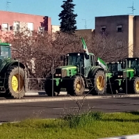 Gran cantidad de tractores comienzan a llegar a Badajoz capital