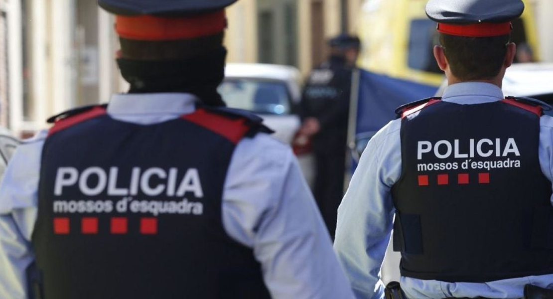Detienen a un monitor de patinaje por abusar de niñas menores de edad