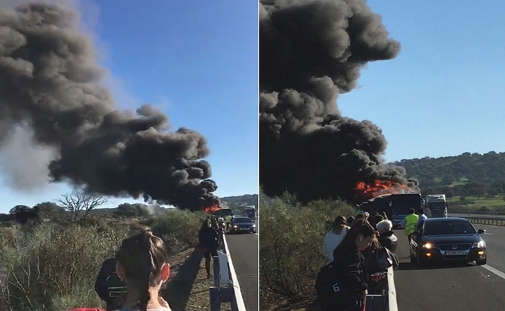 Sale ardiendo un autobús de ALSA a 35 km de Cáceres