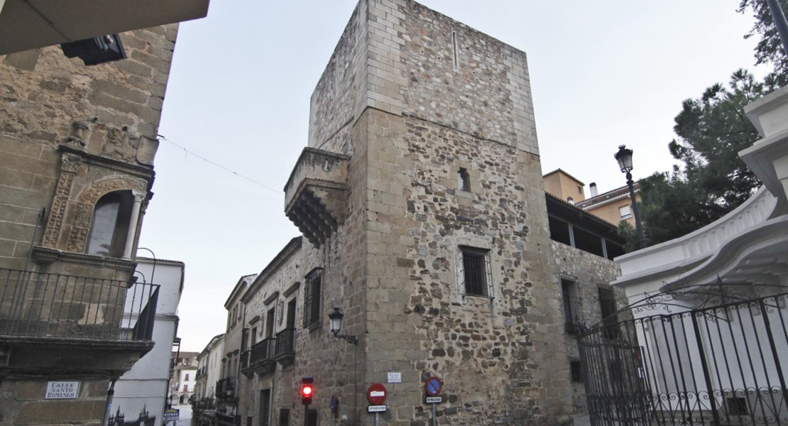 El Ateneo de Cáceres suspende sus actividades por el coronavirus