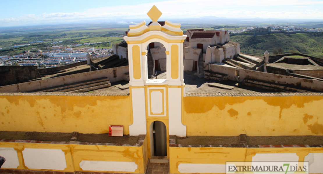 Elvas cancela sus eventos y cierra los espacios públicos