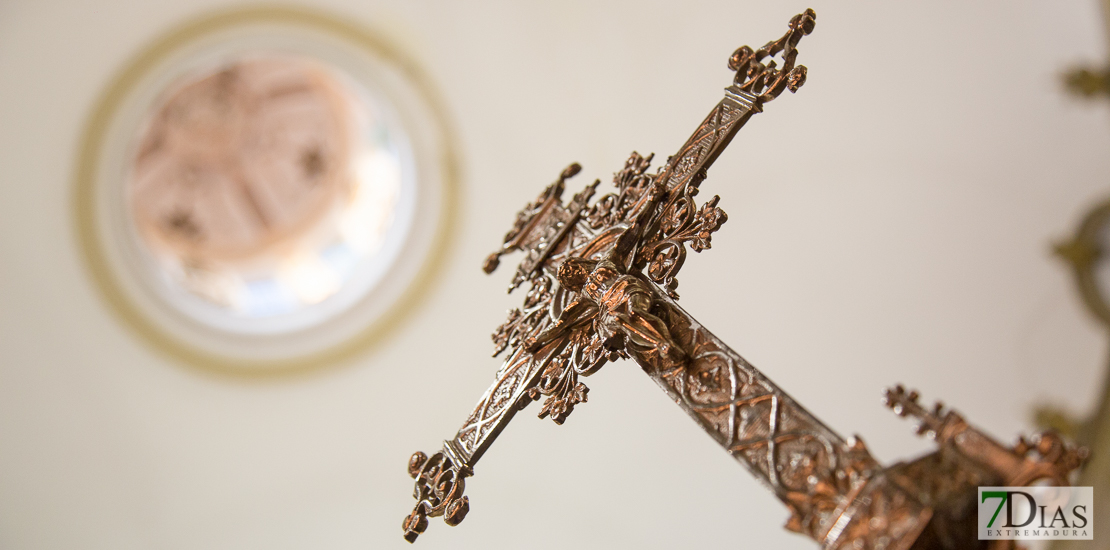 Decretan el cierre de los templos parroquiales, iglesias y capillas