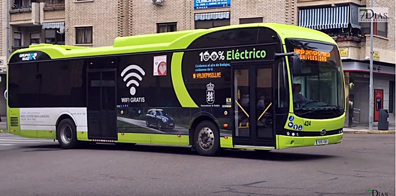 A partir del lunes no se podrá pagar en efectivo en los autobuses de Badajoz