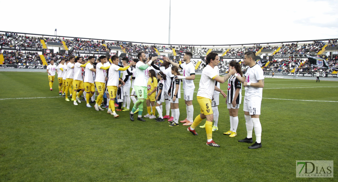 Imágenes del CD. Badajoz 2 - 1 UCAM Murcia