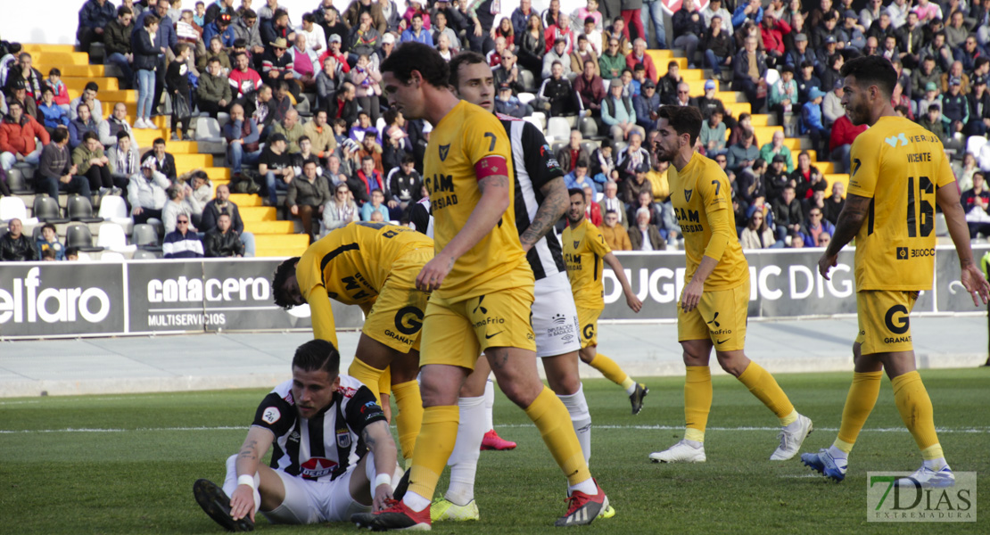 Imágenes del CD. Badajoz 2 - 1 UCAM Murcia