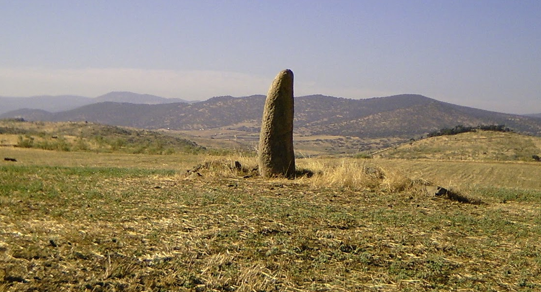 Declaran Bien de Interés Cultural los Menhires de la cuenca del Ardila