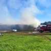 Imágenes del incendio en una nave de alpacas de Burguillos del Cerro (BA)