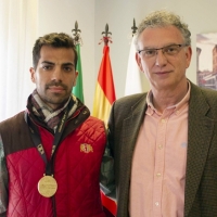 El Ayuntamiento de Don Benito recibe a su campeón, Iván Pajuelo