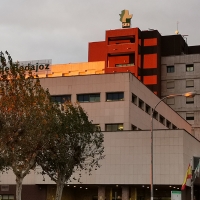 El SES afirma que la planta de digestivo del Universitario de Badajoz no está aislada