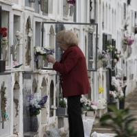 Desde este lunes están prohibidos velatorios y ceremonias fúnebres