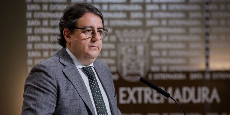 Vergeles afirma que aumentarán los casos positivos en los próximos días