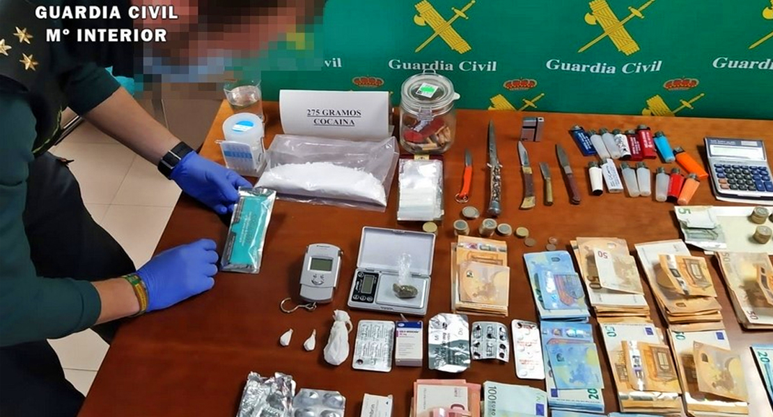 La Guardia Civil desmantela un punto de venta de drogas en Villar del Rey