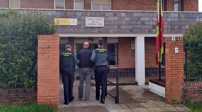 Ingresa en prisión tras robar con violencia en un domicilio de Higuera la Real