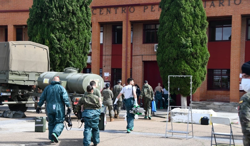 Sindicatos denuncian la intoxicación de dos funcionarios en la prisión de Badajoz