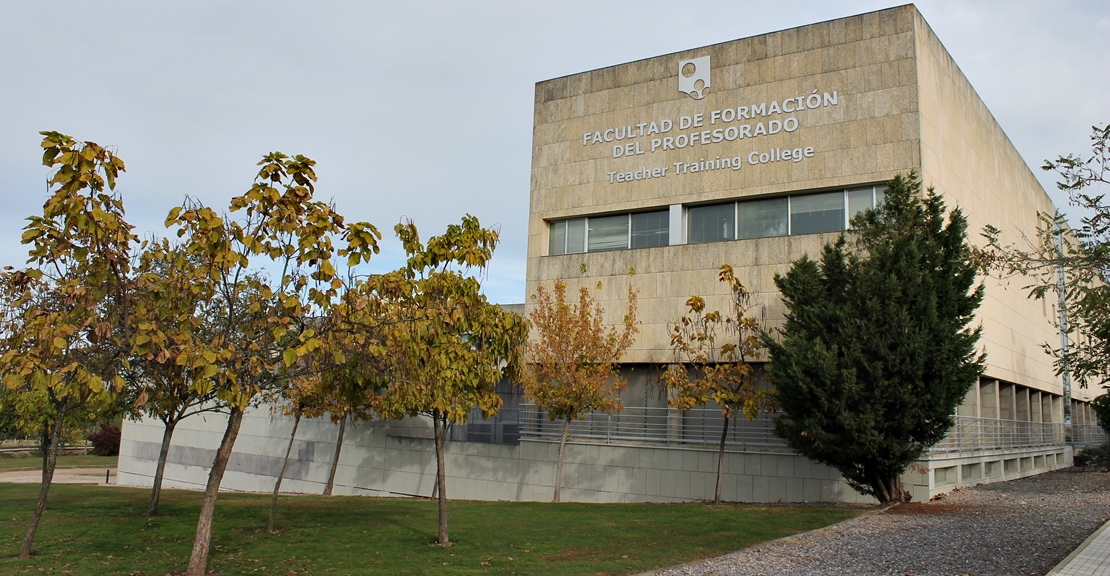 UpE exige que el rector de la UEX cese a López Ramos por presunto acoso a los estudiantes