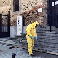 La Diputación de Badajoz desinfecta 125 municipios de la provincia