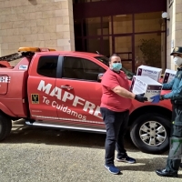 Una empresa extremeña dona 3000 guantes para La Guardia Civil en Badajoz