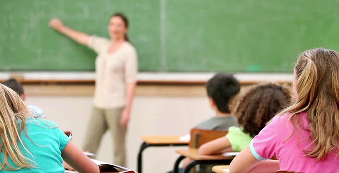 PIDE denuncia el recorte de plantilla docente en la educación pública para el curso 2020-2021