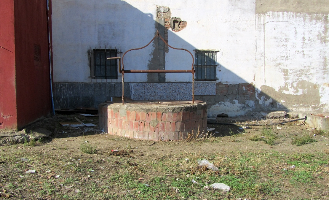 Una barriada pacense sin agua potable en sus grifos