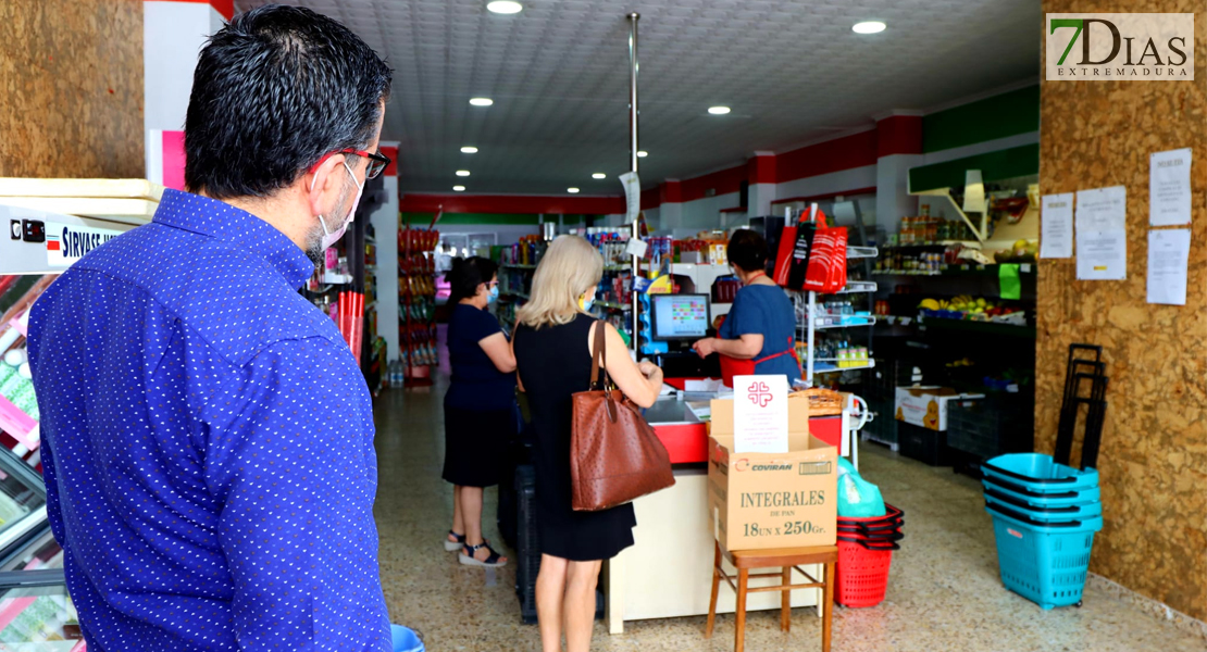 GALERÍA - San Vicente de Alcántara apuesta por el comercio en tiempos de COVID