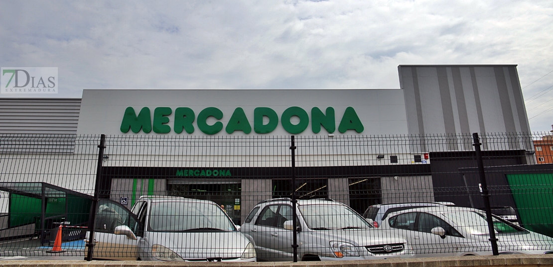 Mercadona cambia de nuevo su horario de apertura