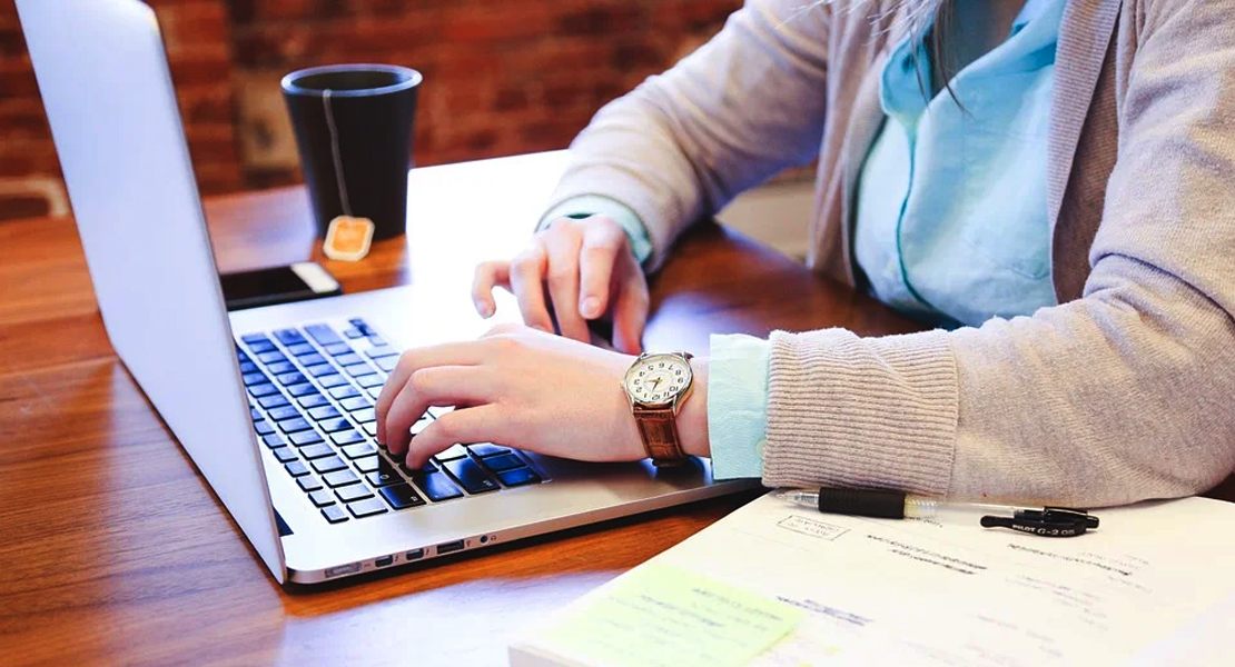 EMPLEO: Ofertan una plaza para graduados en ADE, RR.LL y Recursos Humanos