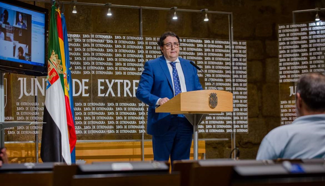 Vergeles: “Estamos muy lejos, desde el punto de vista de las defensas, para hacer frente al virus”