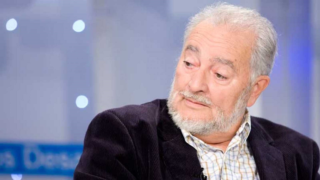 Julio Anguita ingresado de urgencia