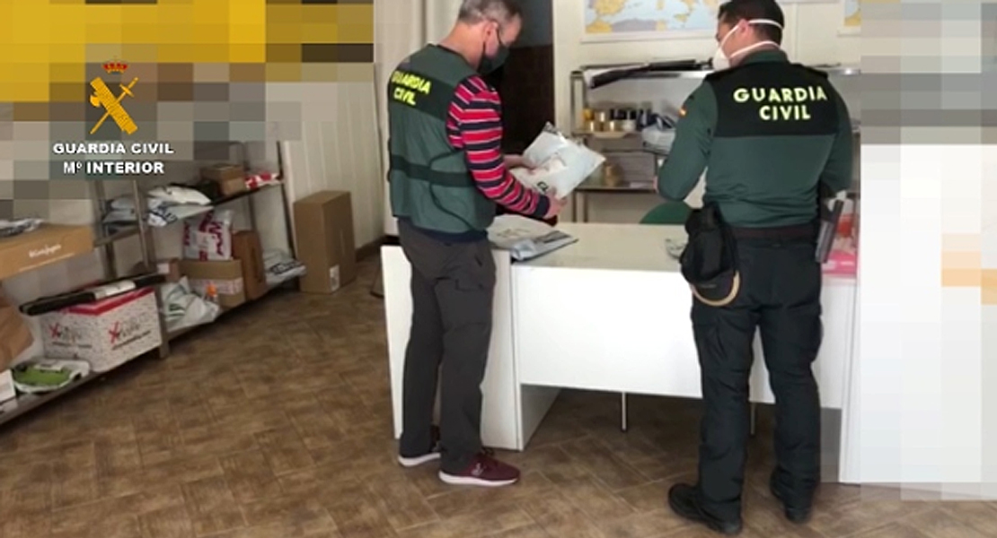 Vende productos sanitarios falsos contra el coronavirus en farmacias y centros veterinarios